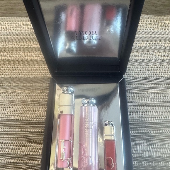 Dior Addict 3 pc Lip Essentials Set - Glow & Maximizer -001- Soft Pink BNIB - Picture 3 of 6